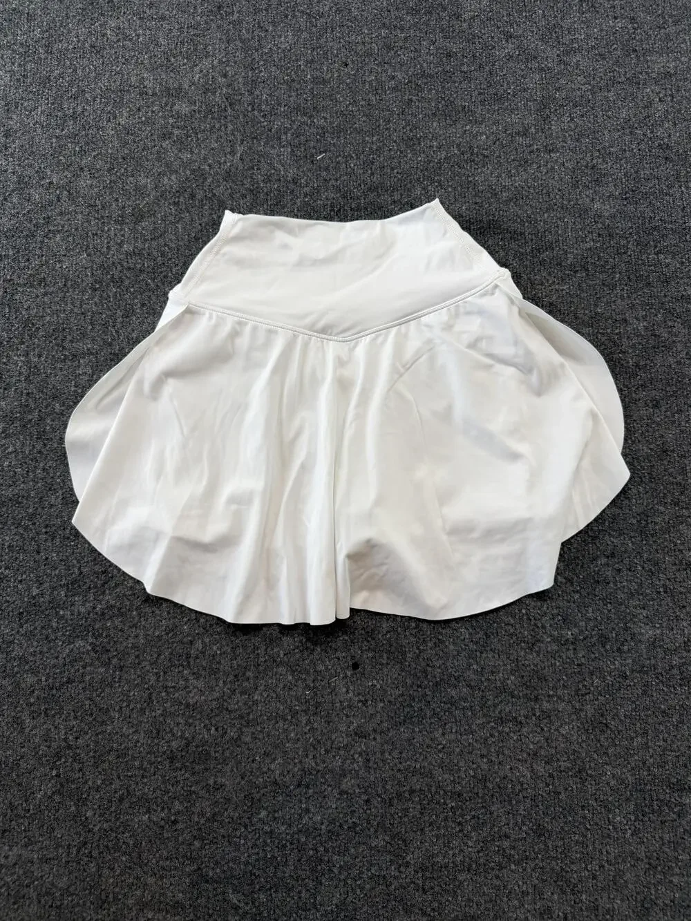 Halara Skort Womens XS White Athletic Built In Shorts Tennis Running Gym Stretch